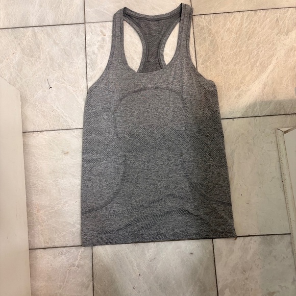 Lululemon Swiftly Tank - Picture 1 of 3